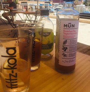 Fresh and healthy bev on a sunny day at Cor de Carxofa in Benicarlo