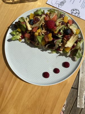 Artichoke salad  at Cor de Carxofa in Benicarlo