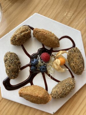 Croquetas veganas  at Cor de Carxofa in Benicarlo