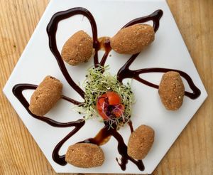 Croquetas del Chef at Cor de Carxofa in Benicarlo