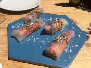 Rollitos de hoja de arroz at Cor de Carxofa in Benicarlo