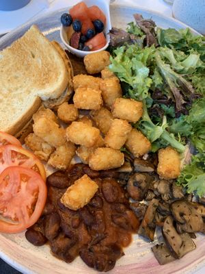 Breakfast plate  at The Vic Café in Picton