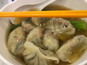 Dumpling soup at The Recipe 素食譜 in Kowloon