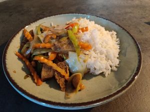 Tofu with vegetables and cashew nuts at Muang Thai in Trollhattan