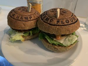 Mini burgers: green and brown  at Barcode Mitra in Zagreb