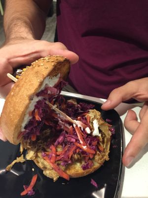 SHIITAKE TERIYAKI BURGER - Shiitake mushroom, organic teriyaki sauce, organic tamari, aïoli sauce, sriracha coleslaw at Copper Branch in Kingston