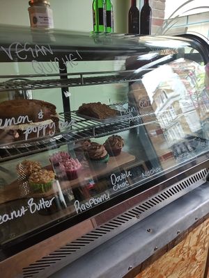 Desserts at PEK in Dover