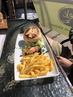 Kentucky burger   at PEK in Dover