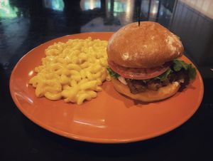 TBLT and Mac & “Cheese” at The Wayside Cafe & Deli in Olympia