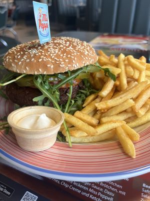 Juicy burger   at Miss PeppeR in Wietzendorf