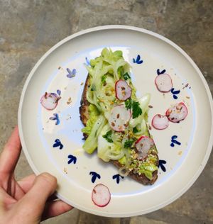 Avocado toast at Le Caboulot de la Serendipite in Nimes