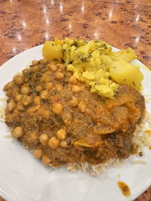 A quick bite before The Wedding Present   at The Mosque Kitchen in Edinburgh