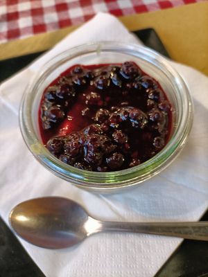 Cheesecake frutti di bosco e zenzero at Trattoria da Zia Allari in Granarolo Dellemilia