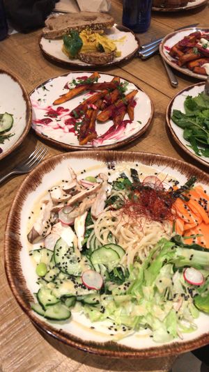 Thai dish at Honest Greens - Hortaleza in Madrid