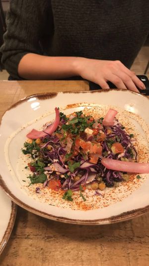 Latin lover at Honest Greens - Hortaleza in Madrid