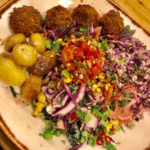 Yummy Plant-Based Salad at Honest Greens - Hortaleza in Madrid