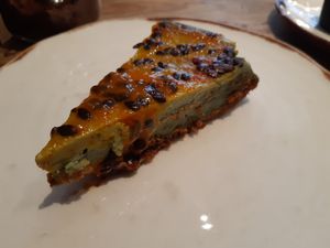 Matcha cheesecake at Honest Greens - Hortaleza in Madrid