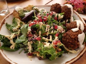 Vegan platter 3 at Honest Greens - Hortaleza in Madrid