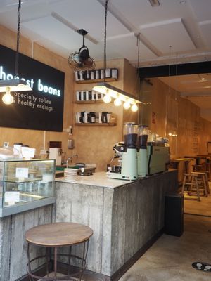 Honest Greens in Madrid at Honest Greens - Hortaleza in Madrid