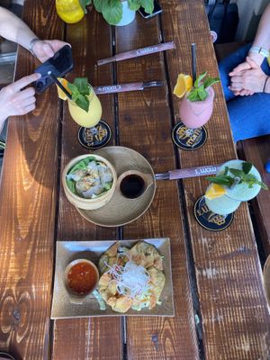 Nr. 8 & 9   at Mom's Creation - Friedrichshain in Berlin