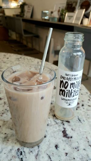 No milk milktea at Veganique in Seoul