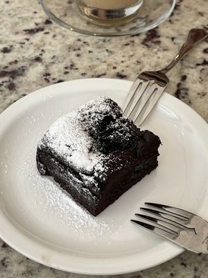 The plum brownie  at Veganique in Seoul