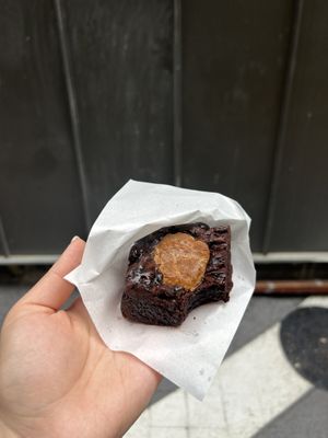 Peanut butter brownie   at Veganique in Seoul