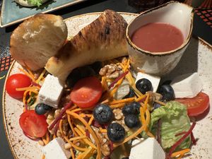 salad vegan  at Peter Pane in Osnabrueck