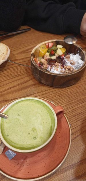  at Esquires Coffee in Porto