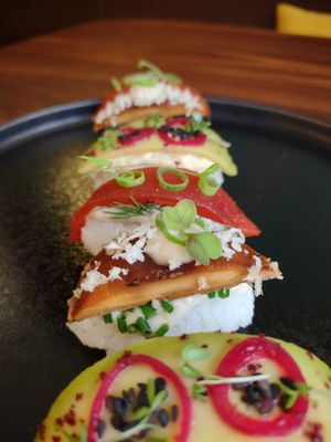 Vegan sushi at Fonzo in Malaga