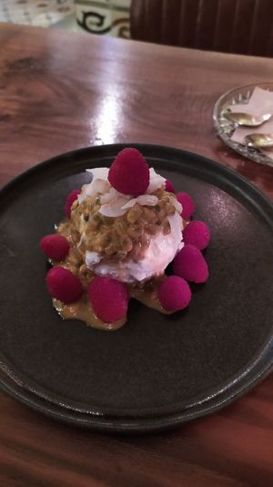 Bola de coco at Fonzo in Malaga