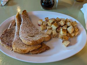  at Mokabe's Coffeehouse in St Louis