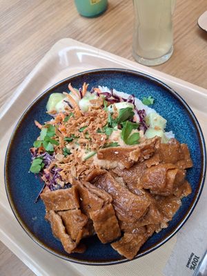 Sésame tofu at Hilo Food in Cergy