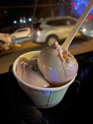 Vegan strawberry crunch  #Veganuary at Clementine's Naughty & Nice Creamery in Clayton