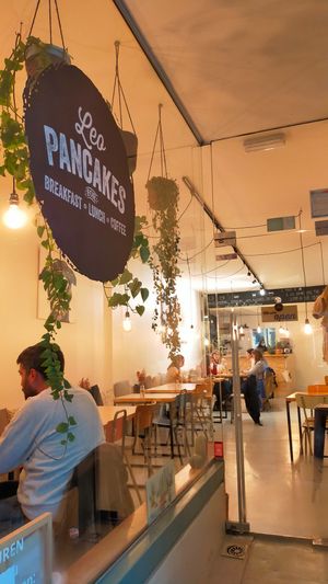 Vitrine at LEO Pancakes in Leuven