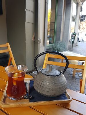 tea at LEO Pancakes in Leuven