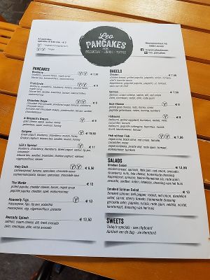 menu - vegan options clearly indicated
 at LEO Pancakes in Leuven