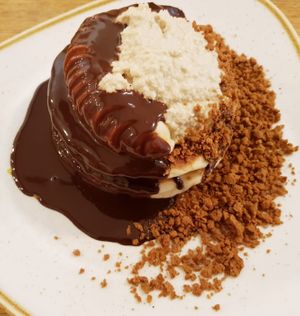 Holy dark at LEO Pancakes in Leuven