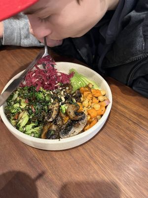 Vegan breakfast bowl (delicious)  at Mr. in Macedon