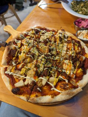 Steak pizza at Nammi Plant Lab in Seoul
