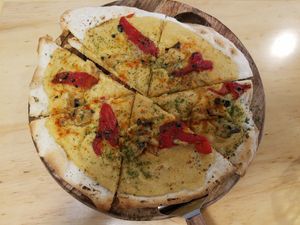 Hummus pizza at Nammi Plant Lab in Seoul