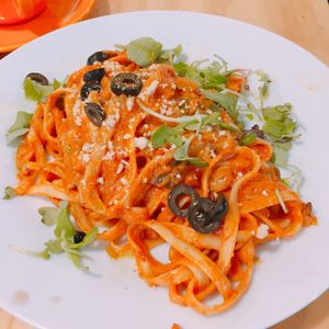 로제 크림 파스타인데 부드럽고 소스가 정말 맛있었어요! (Vegan cream rose sauce pasta.) at Nammi Plant Lab in Seoul