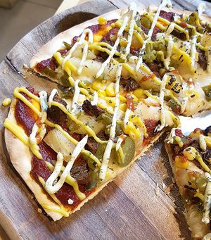 Steak Hawaiian pizza at Nammi Plant Lab in Seoul