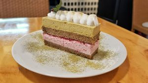 Raspberry pistachio cake at Nammi Plant Lab in Seoul