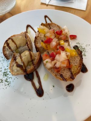 I don’t know what’s the name of the topping but was really good  at Nammi Plant Lab in Seoul