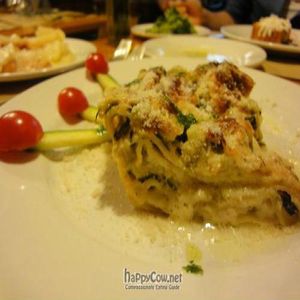 lasagna.  very cheesy! at La Zucca in Venice