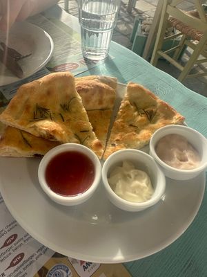  at Su e Giu in Naxos