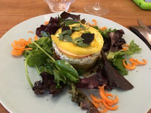 La galette « palestinienne » au blé germé at 66 Green Restaurant in Perigueux