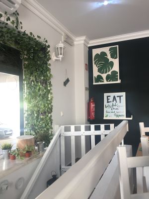 Leaves Cafe - Inside at Leaves Cafe in Cotovia