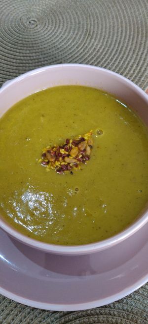 Soup of the Day at Leaves Cafe in Cotovia